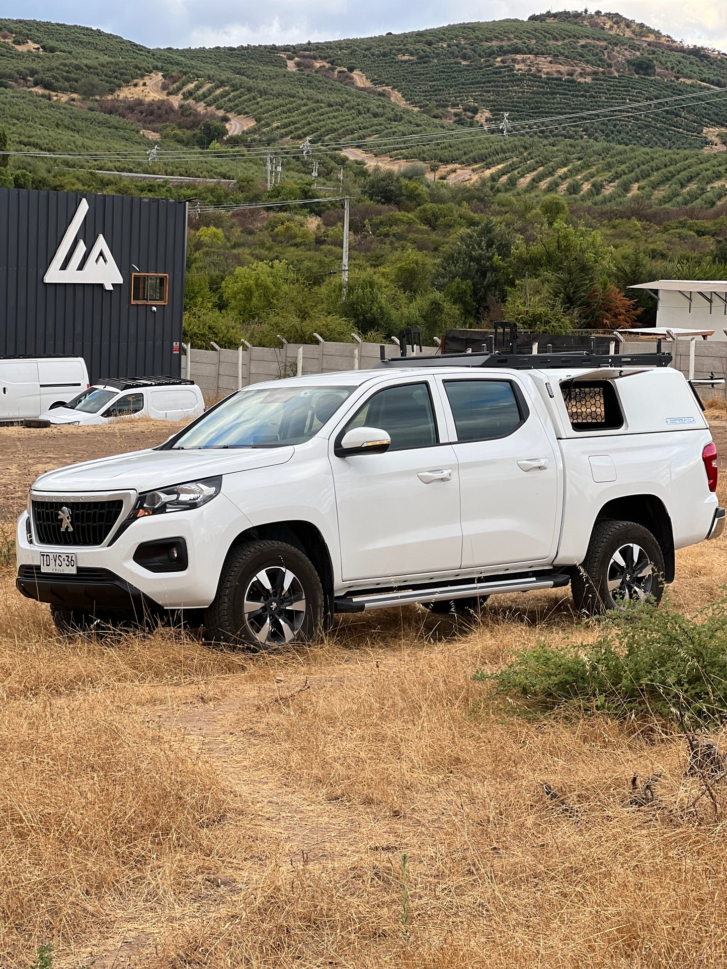 Cúpula de trabajo Peugeot Landtrek