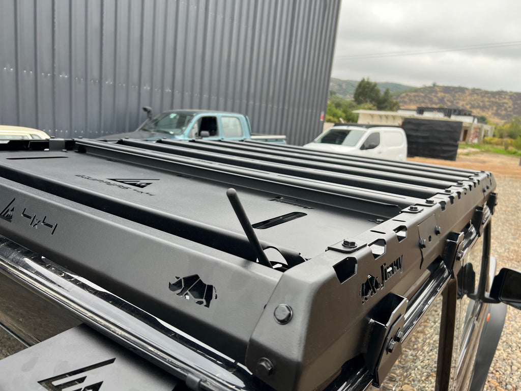 Rack de techo Suzuki New Jimny con Barra Led