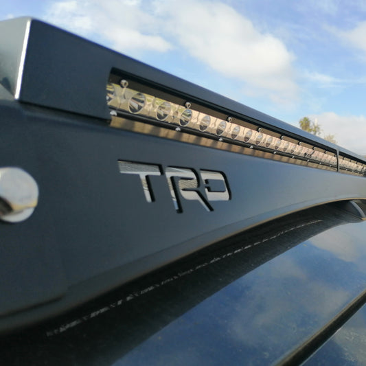 Rack de techo Toyota Hilux con Barra Led